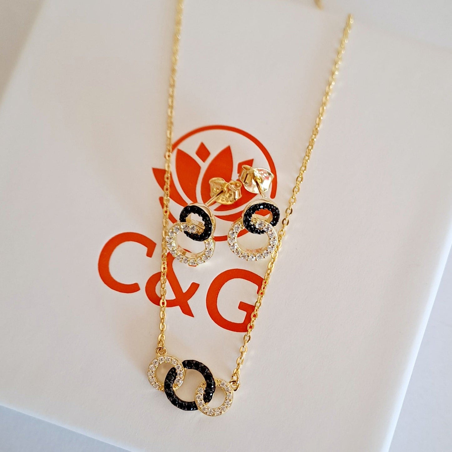 Set di orecchini e collana Augurio - cerchi in argento