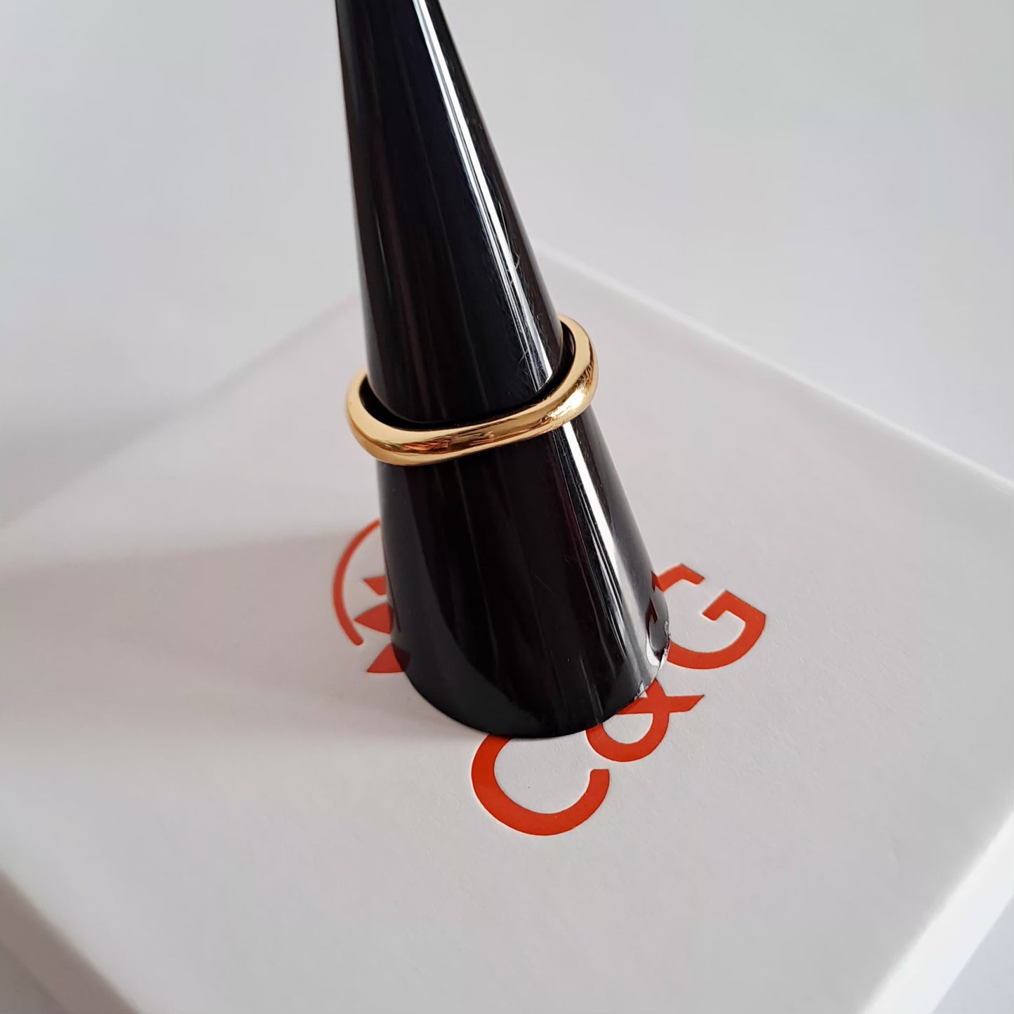 Bague Mars fine et ajustable