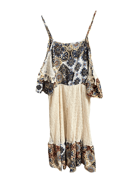 Abito a fiori foderato in pizzo