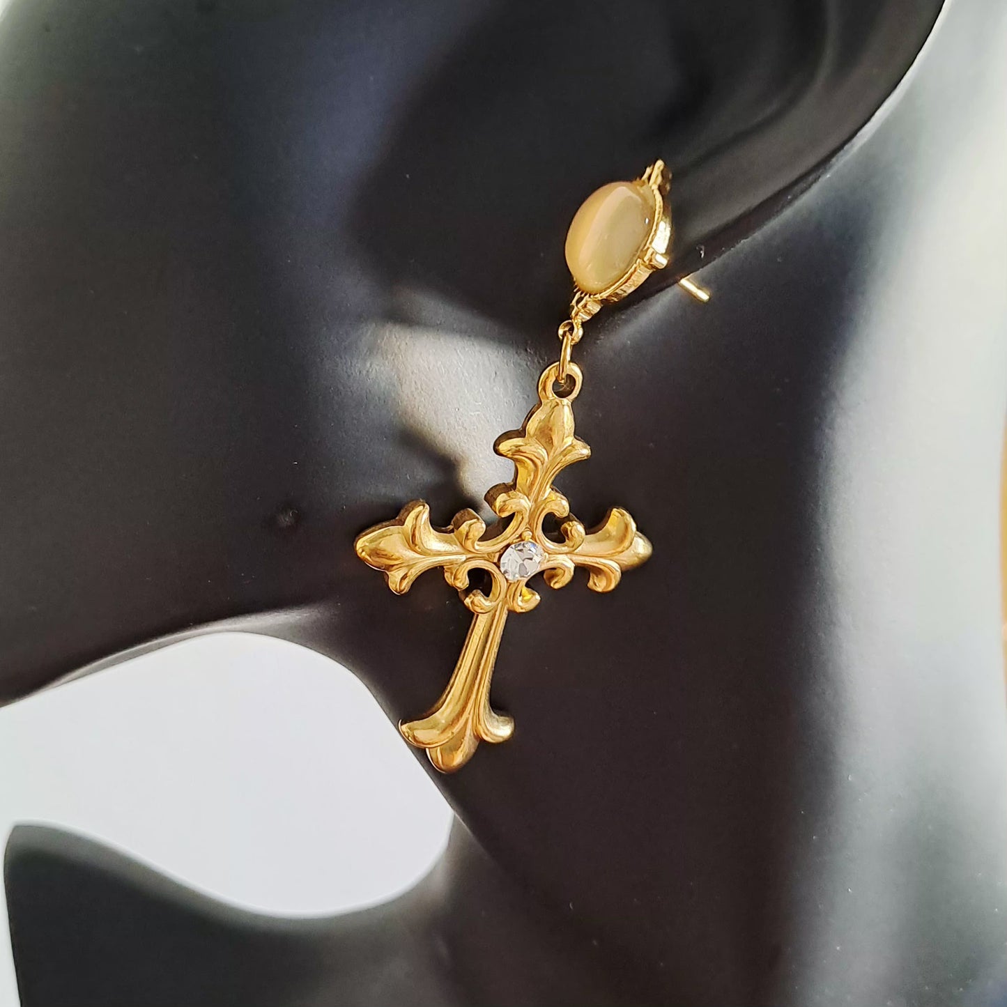 Orecchini a croce pendenti