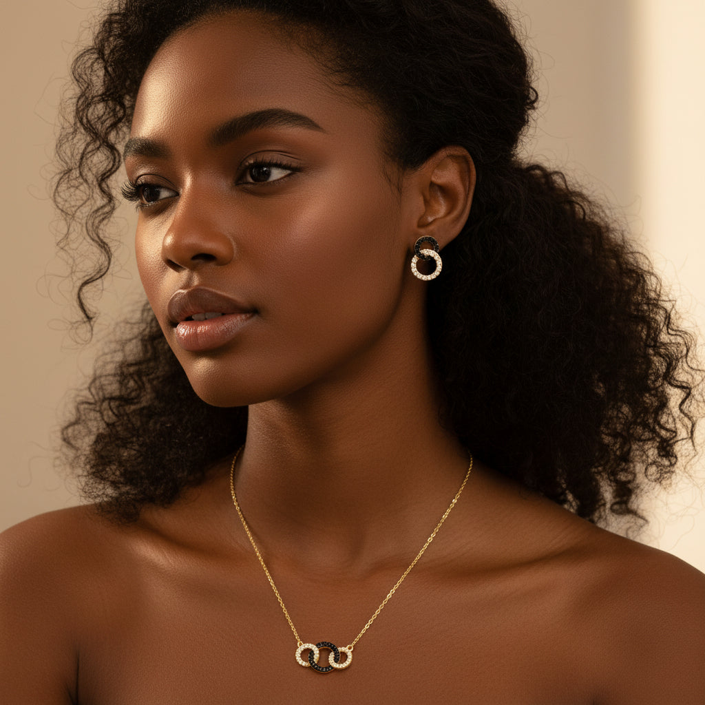 Augurio Earrings and Necklace Set - Silver Hoops
