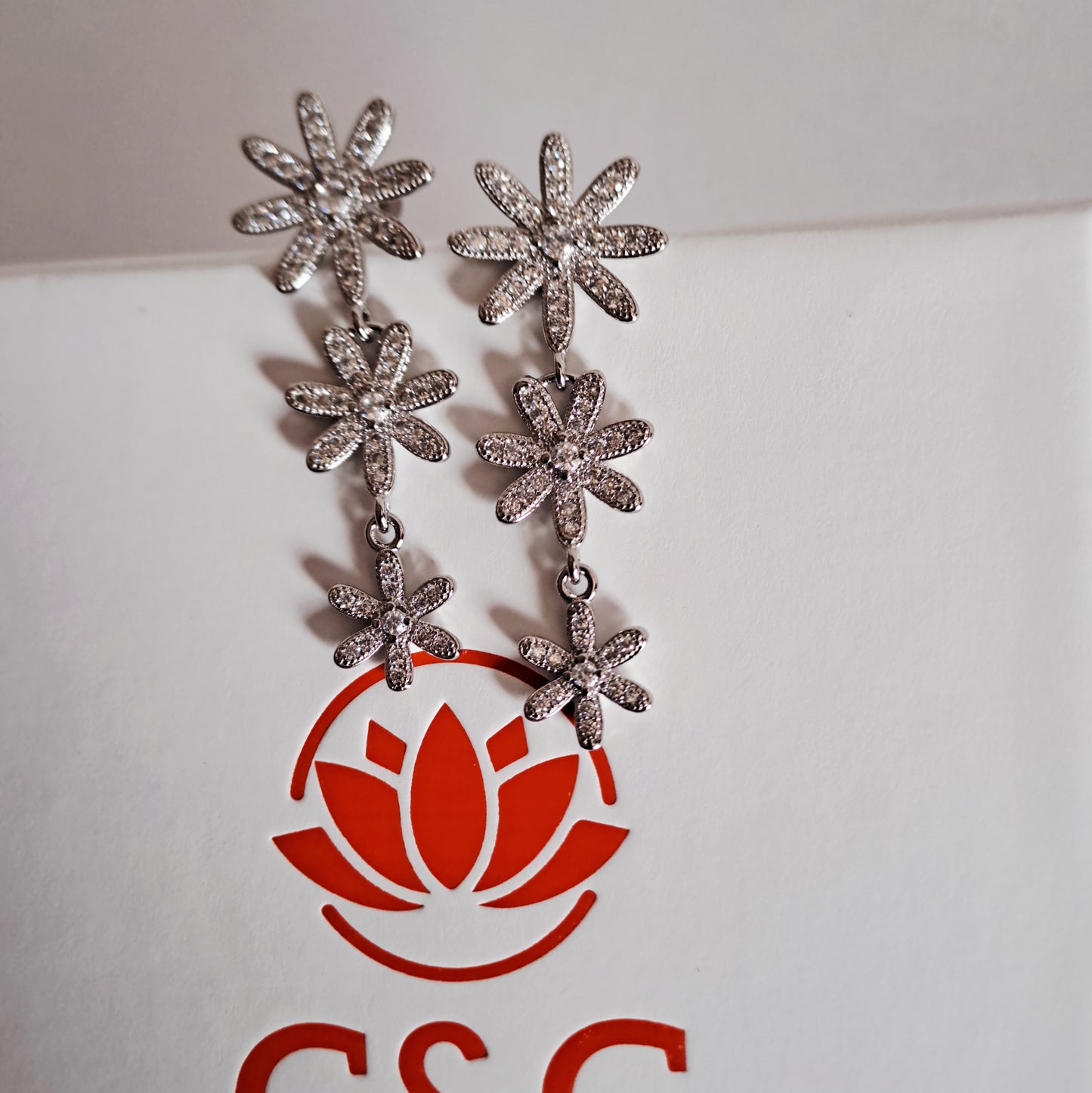 Orecchini a fiori Scintillanti in argento sterling