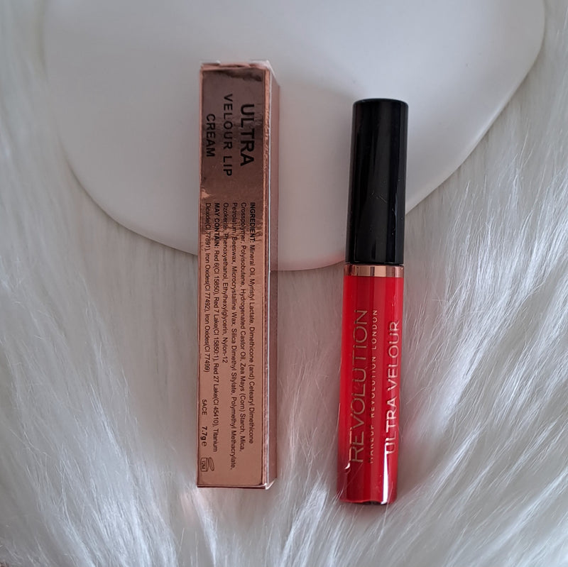 Makeup Revolution Ultra Velour Lip Creams - C&G di Caprice Toungui 