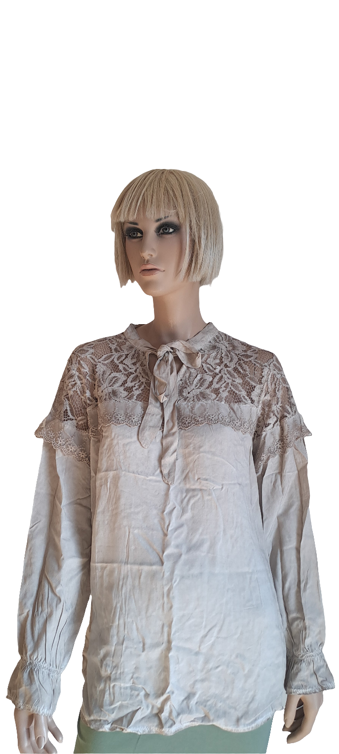 Blusa in pizzo