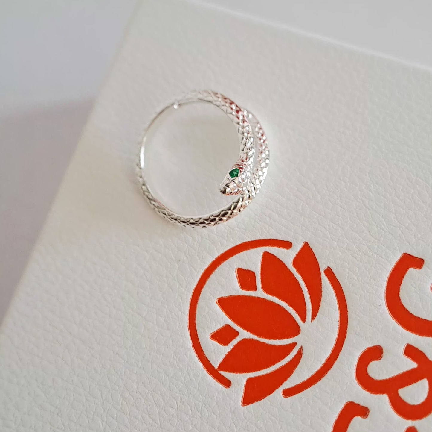 Anello a serpente taglia regolabile