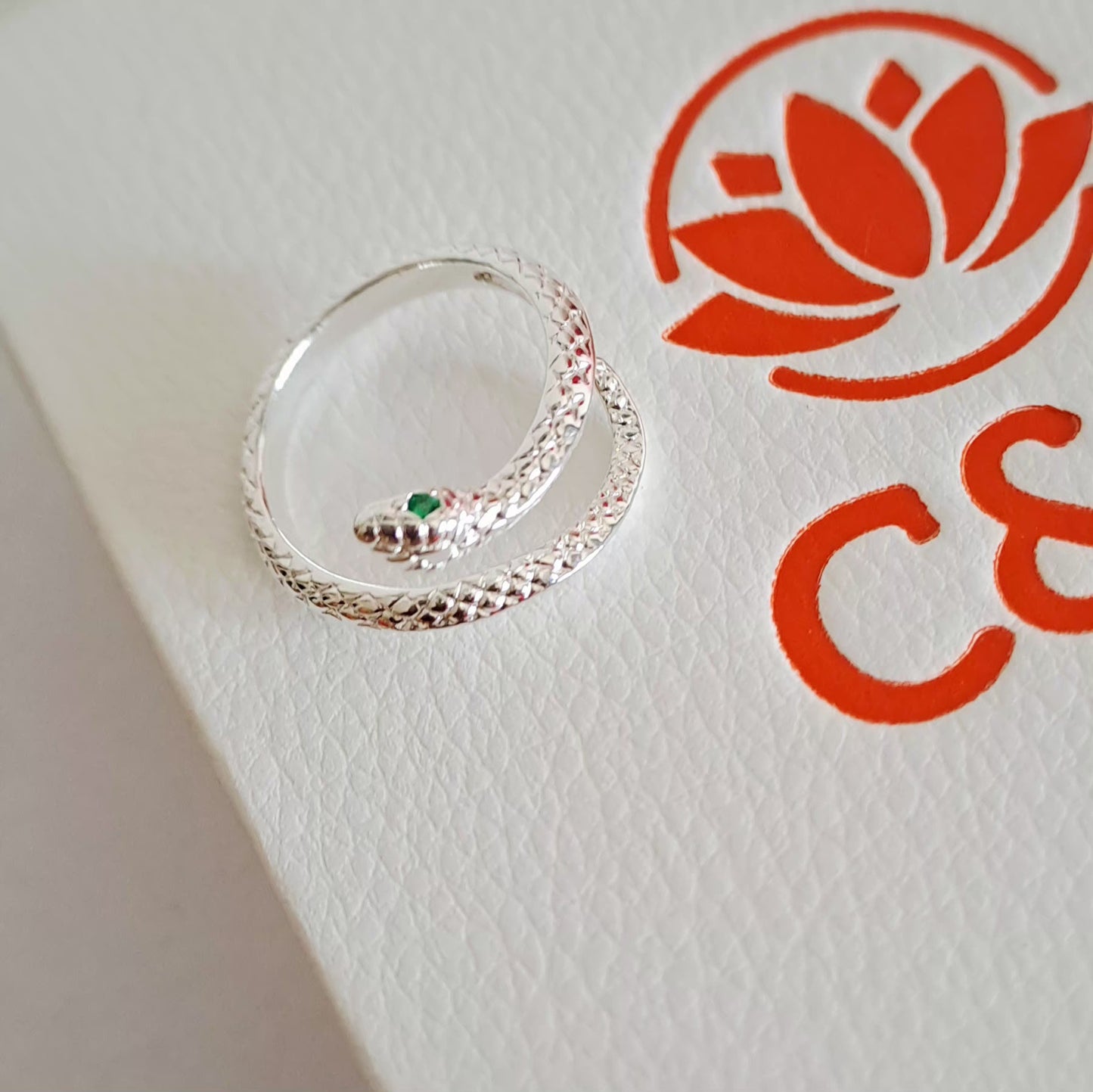 Anello a serpente taglia regolabile