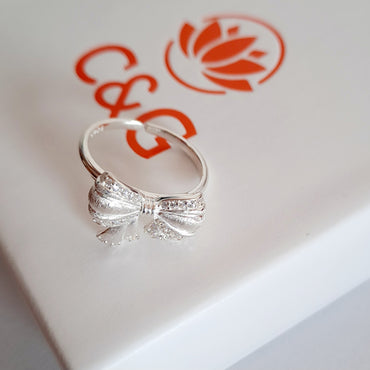 Anello a fiocco Lovely in argento sterling 925