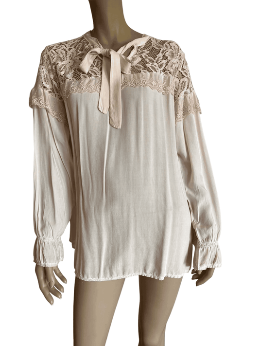 Blusa in pizzo