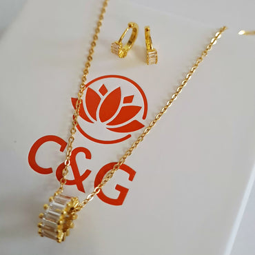 Set orecchini collana con ciondolo a Corona